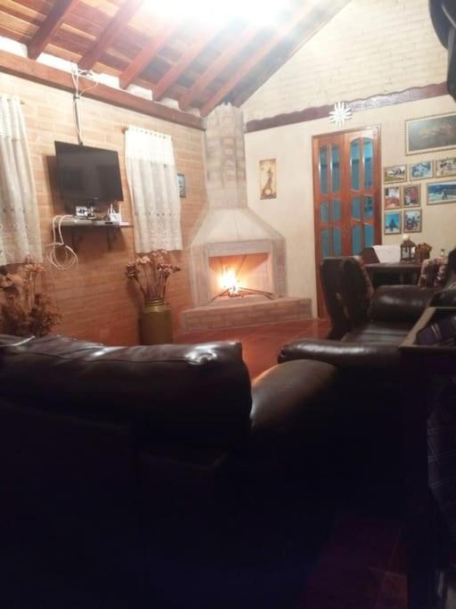 Casa Aconchegante Na Serra. Santo Antônio do Pinhal Eksteriør billede